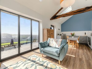 TV, fireplace - 2 bedroom accommodation in Mellor, near Marple (Mellor, near Marple)
