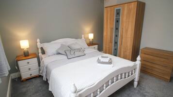 3 bedrooms, individually decorated, individually furnished, free WiFi