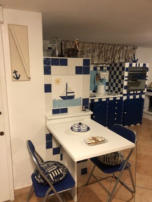 تناول الطعام