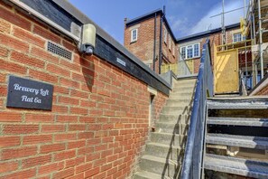 Exterior detail - Brewery Loft - town centre apartment (Cirencester)