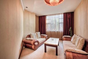 Room - SINO EUROPE HOTEL (Ruili)