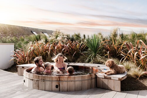 Luxury 2 Bed Beach House