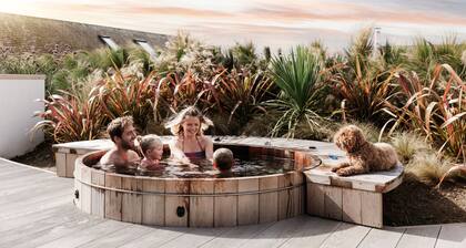 Luxury 2 Bed Beach House