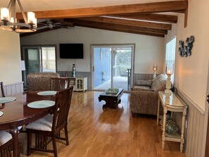 Interior - Private Dock and Gulf water access Ozello 3/2 Home with amazing sunrises! (Crystal River)