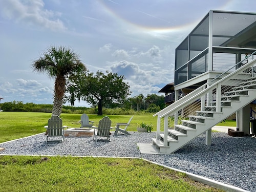 Private Dock and Gulf water access Ozello 3/2 Home with amazing sunrises!