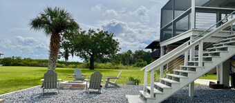 Private Dock and Gulf water access Ozello 3/2 Home with amazing sunrises!