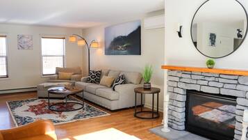 TV connectée, cheminée