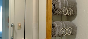 Contractor’s Nook – Cozy Mobridge Stay