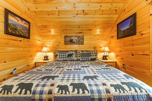 4 bedrooms, iron/ironing board, free WiFi, bed sheets - Campfire Memories-Theater Room, Firepit, Hot Tub, Arcade, & Nine Hole Putt Putt (Sevierville)