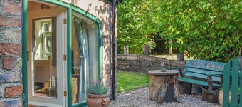 Hazels Cottage - UK40198