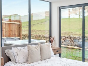 1 bedroom, free WiFi, bed sheets - The Bunker - UK40225 (Bardon Mill, nr Hexham)