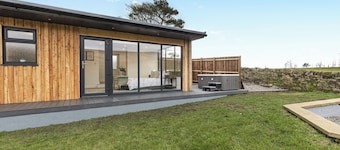 The Bunker - UK40225