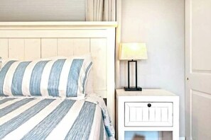 1 camera, ferro/asse da stiro, Wi-Fi, lenzuola