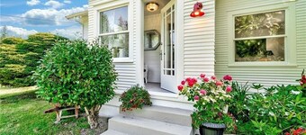 Early 1900s Countryside Farm Stay