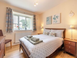 2 quartos, Wi-Fi de cortesia, roupa de cama