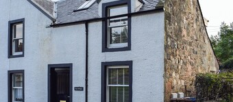 2 soverom innkvartering i Falkland, near Cupar