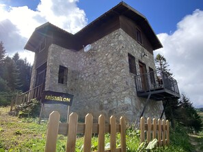 Elite Chalet | 4 bedrooms, Egyptian cotton sheets, premium bedding, soundproofing - Karlibel Armatulan Yayla Evler (Kabadüz)