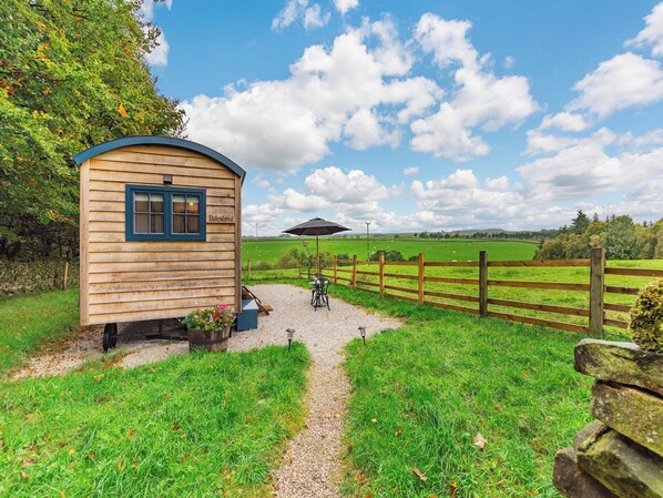 Property grounds - The Dalesbred Hut - UK40150 (Rathmell, near Settle)