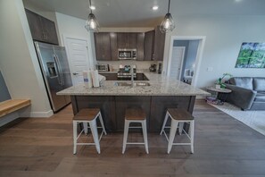 Leilighet – premium, 2 soverom, balkong, fjellutsikt (Clearwater Lofts Bldg 2 203) | Eksteriør