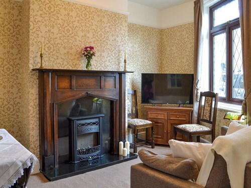 2 bedroom accommodation in Filey