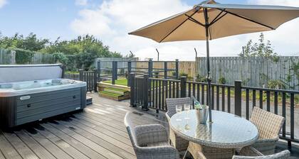 2 bedroom accommodation in Ayr