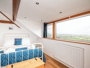 3 dormitorios, wifi gratis, ropa de cama