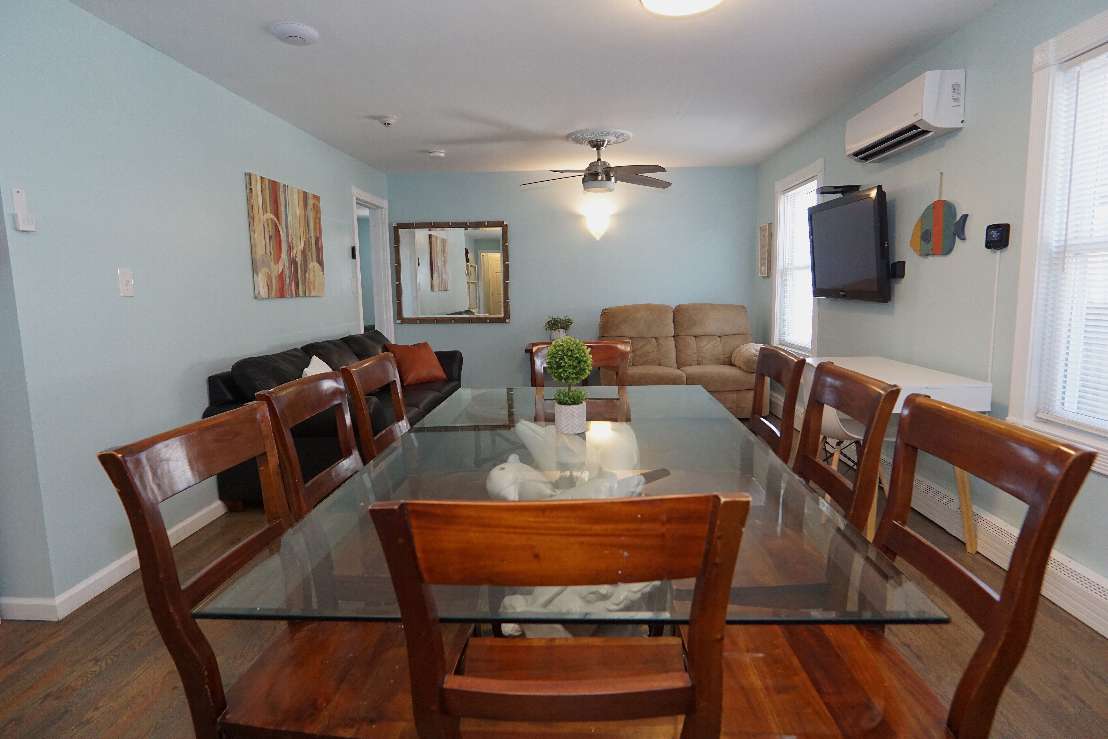 Fantastic Coastal Escape with Private Balcony [47-1]