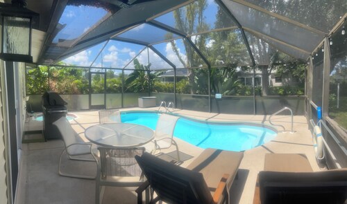 Large Breed Dog-Friendly Home with Private Heated Pool & Hot Tub