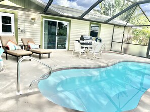 Outdoor pool, a heated pool