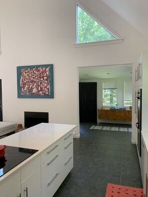 Interior - Modern Renovated 3 Bedroom in the Springs - Heated saltwater pool (East Hampton)