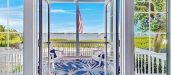 Seaside Escape - Waterfront Villa