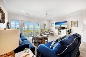 Smart TV, books, computer monitors