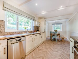 Dishwasher - Shawdon Hill Cottage (Glanton, Alnwick)