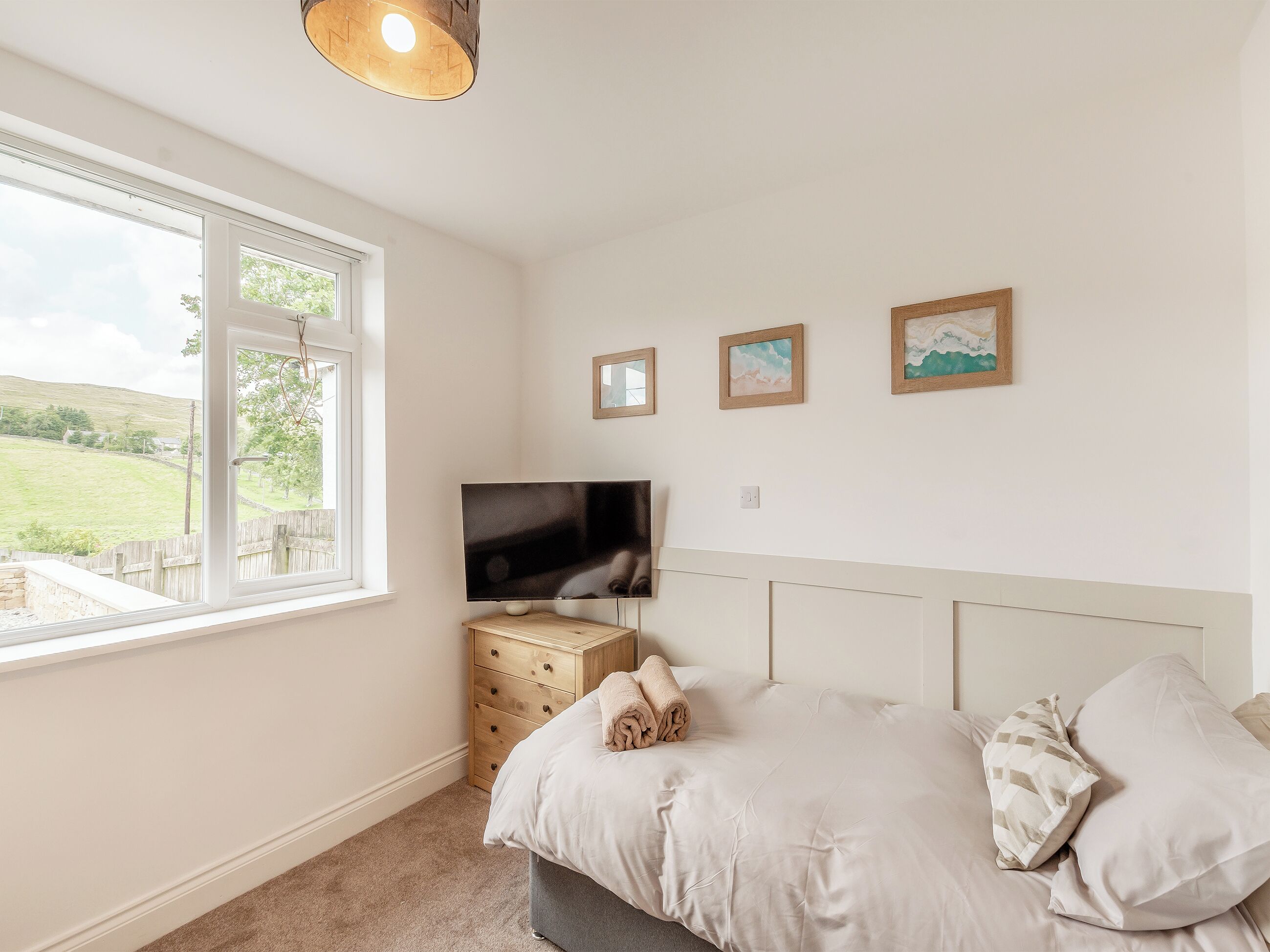 2 bedrooms, free WiFi, bed sheets