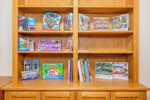 Games room - Our Happy Place - Pet Friendly Home with Hot Tub and Yard (Arnold)
