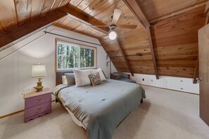 4 habitaciones, escritorio, wifi y ropa de cama