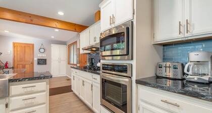 OUR SILVER LINING- W/REC ROOM + AC + WHOLE HOUSE GENERATOR