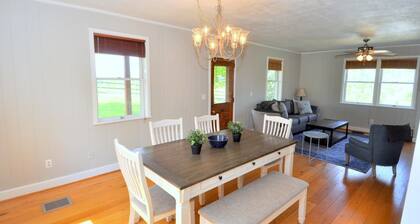 Fairview Farm - Modern Farmhouse