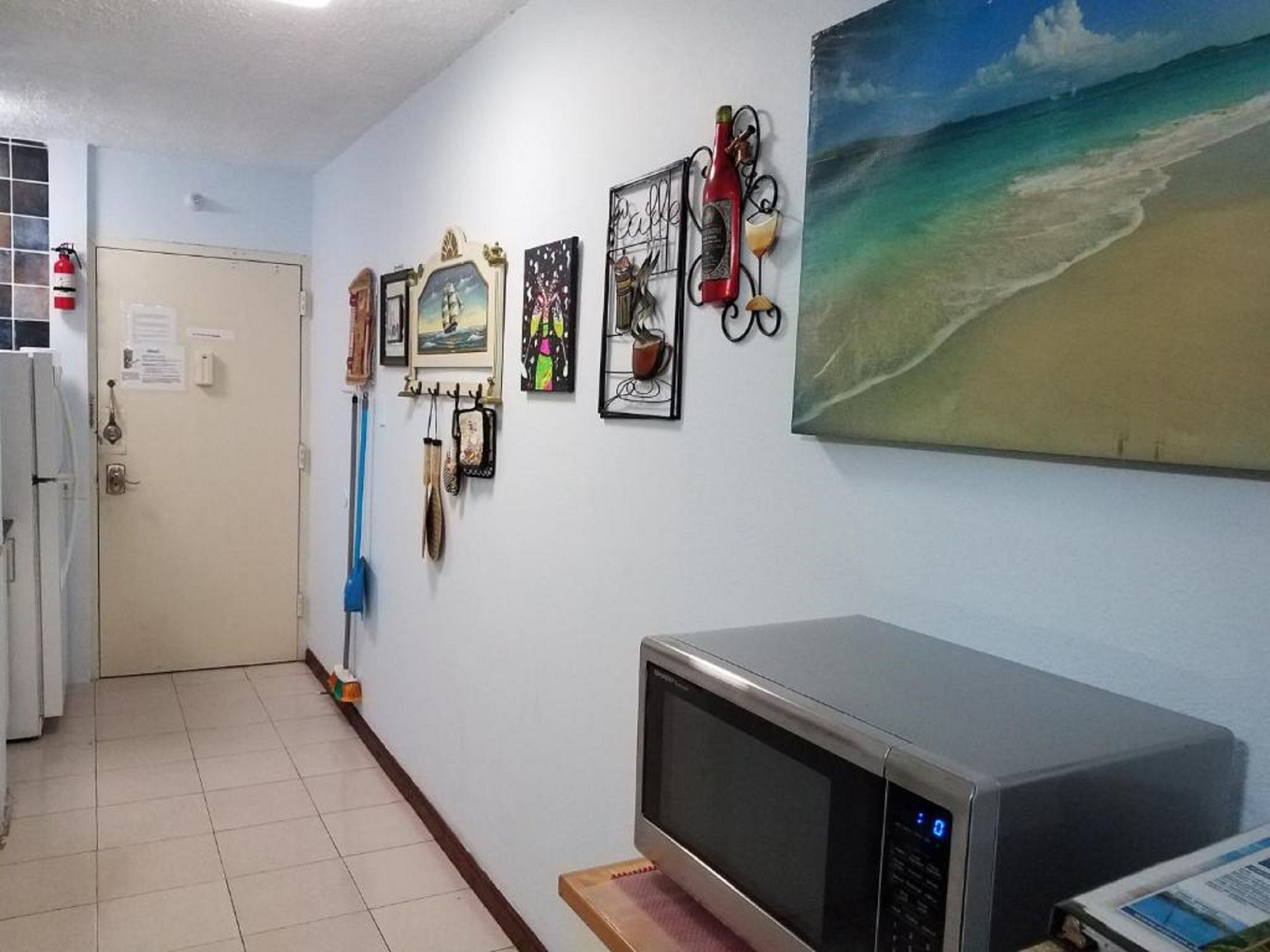 superior studio suite | in-room safe, iron/ironing board, free wifi, bed sheets