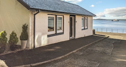 Strathclyde Cottage North