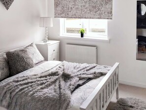 2 chambres, Wi-Fi gratuit, draps fournis