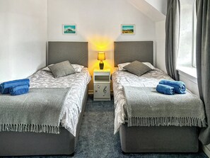 2 bedrooms, free WiFi, bed sheets