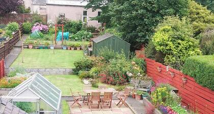 2 bedroom accommodation in Ballantrae