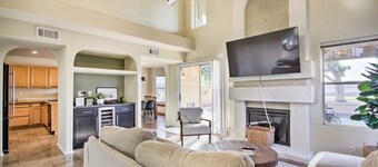 3 bedroom home on golf course. Heated pool! Remote work,kid,pet friendly!