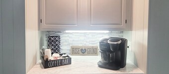 No Cleaning Fee - Steps to Entertainment - King Bed - Family Friendly