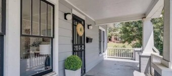 Pet Friendly • 2BR Home • Walk to Downtown