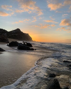 Beach nearby, beach towels