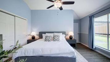 4 bedrooms, iron/ironing board, travel cot, free WiFi