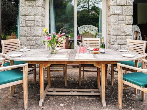 5 Schlafzimmer Unterkunft in Chilcompton