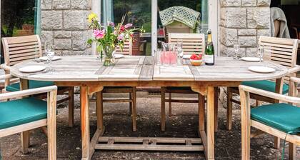 5 Schlafzimmer Unterkunft in Chilcompton